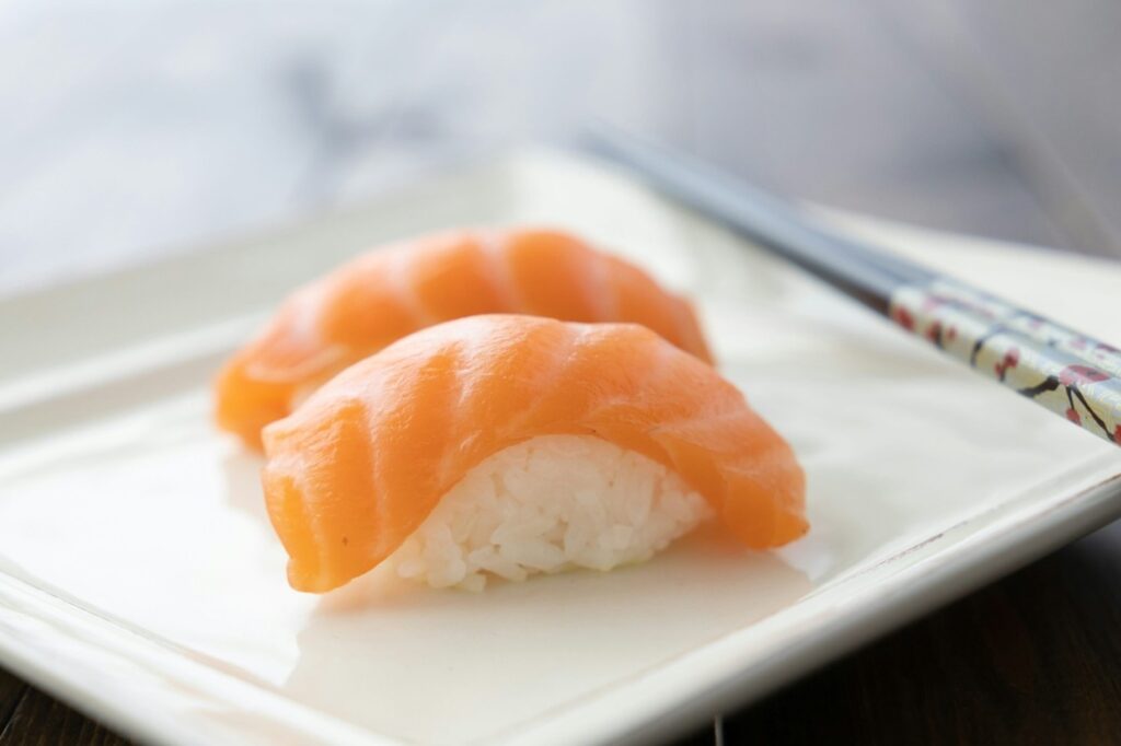 Salmon sushi