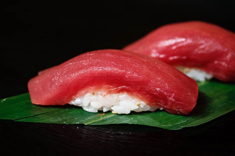 Maguro sushi