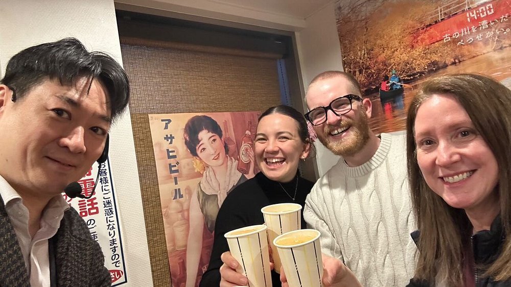 cheer with local guide