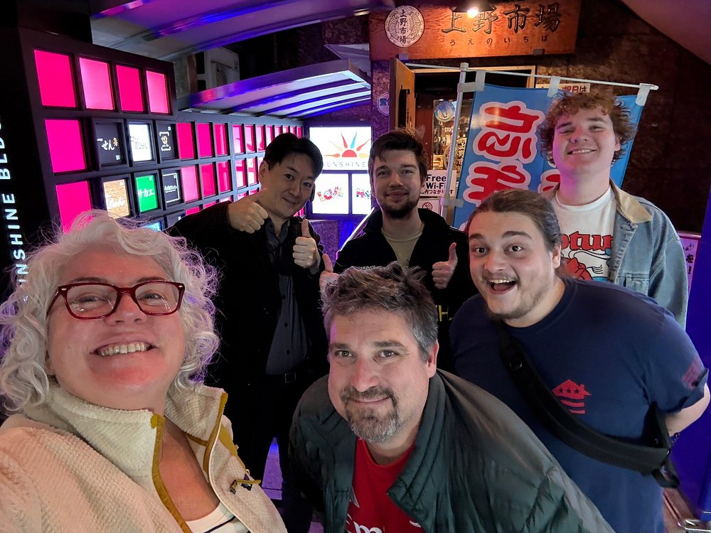 smile with the front of izakaya